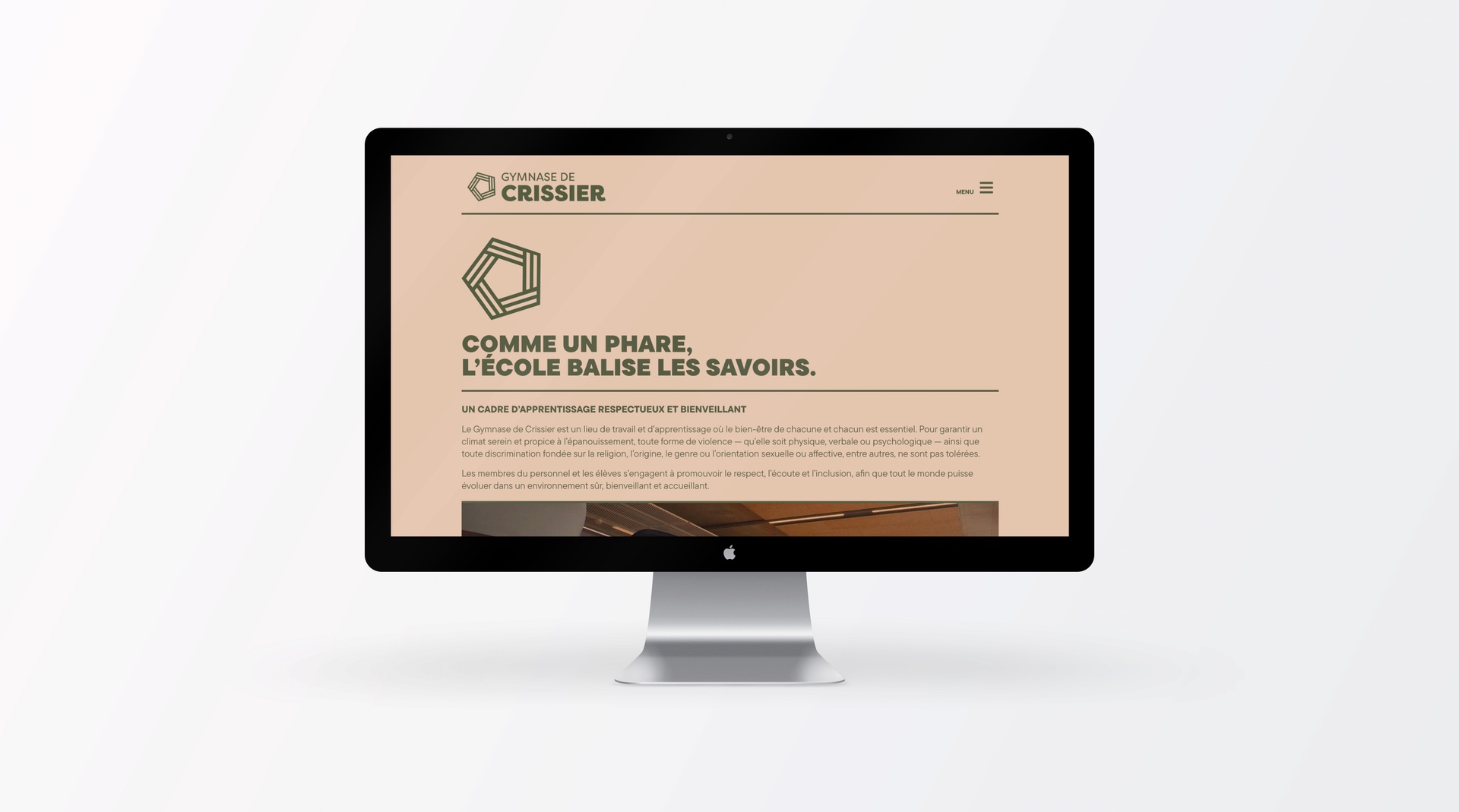 mockuuups desktop gycri.jpeg